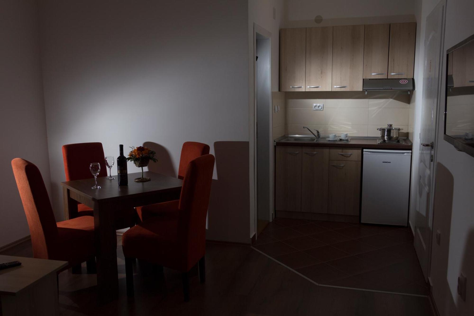 Kety Apartments Kragujevac Rom bilde